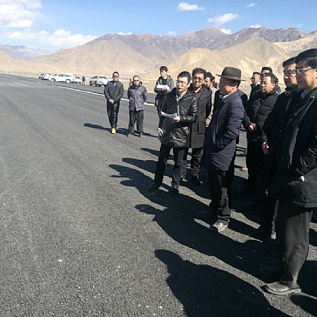 西藏自治区人民政府齐扎拉主席对我院承担的重大规划项目做出重要指示
